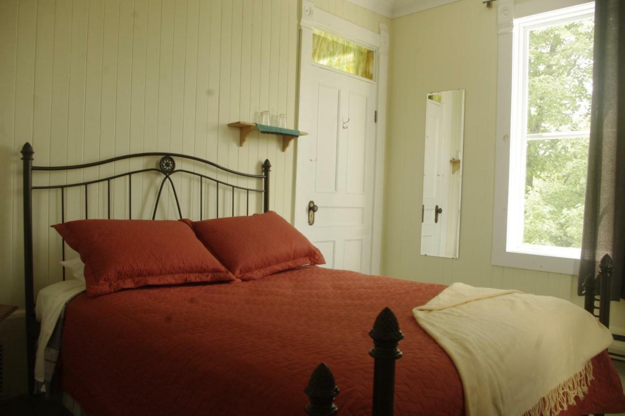 Gite Au Pied Des Appalaches Sainte-Sophie-D'Halifax Eksteriør billede